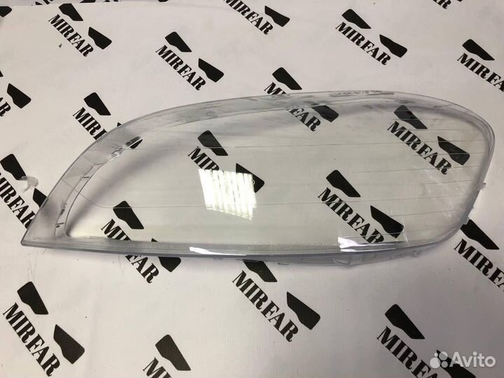 Левое стекло фары Volvo XC60 2008-2013