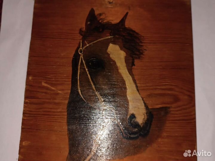 Лошадь рисунок по дереву на стену