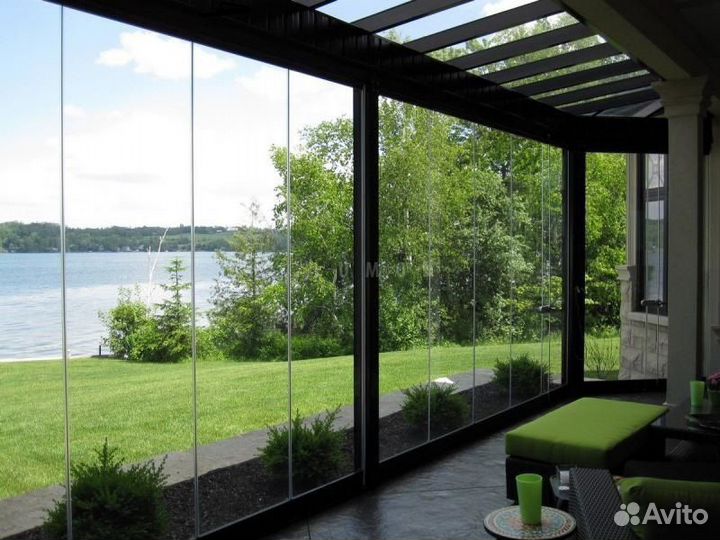 Система безрамного остекления для террасы