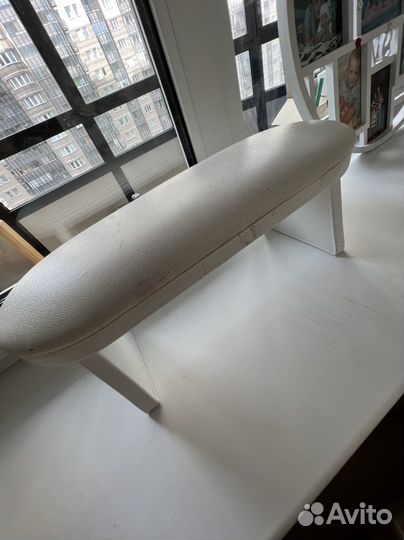 Подсавка для рук маникюрная