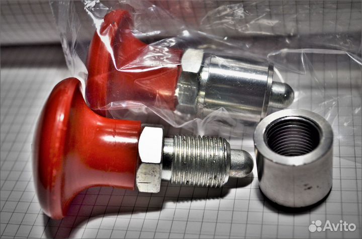 Фиксатор пружинный+втулка, для тренажеров