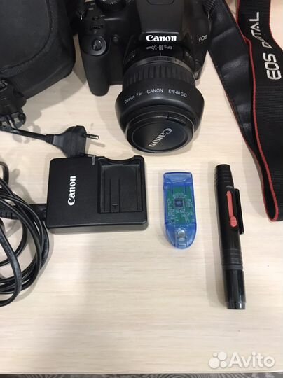 Зеркальный фотоаппарат canon 1000 d