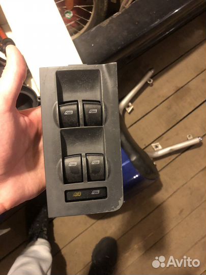 Блок управления стеклоподъемниками Audi А6 с5 1999