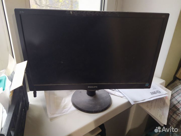Монитор Philips