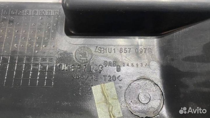 Бардачок Skoda Octavia A4 хэтчбэк 1.6 AKL 2001