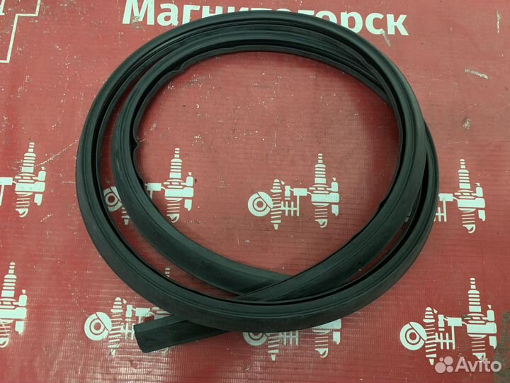 BYD F3 Уплотнитель потолка правый