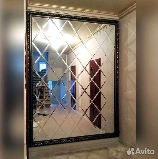 Зеркальное панно на заказ