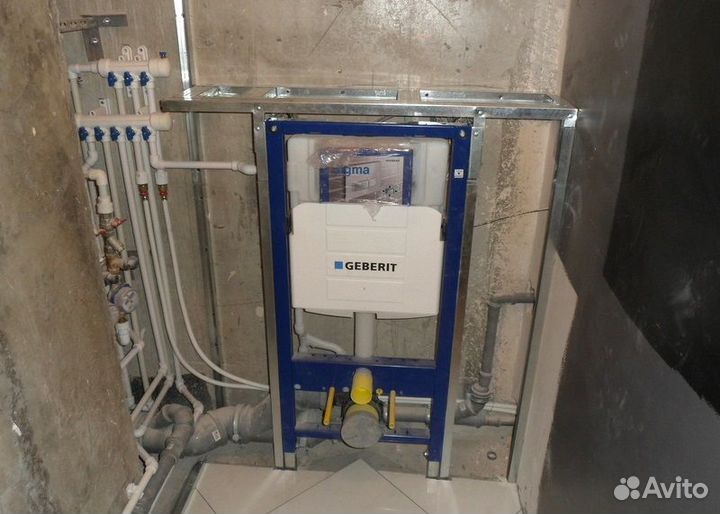 Установка ремонт унитаза. Сантехник Москва