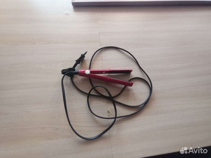 Утюжок для волос