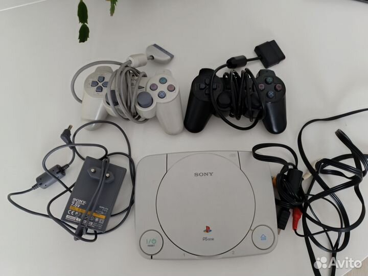 Игровая приставка Ps1
