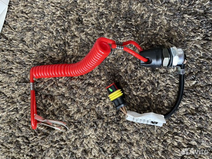 Выключатель экстренной остановки