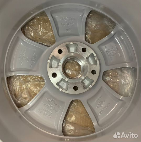 Литые диски r16 5*114,3 ET50 66,1