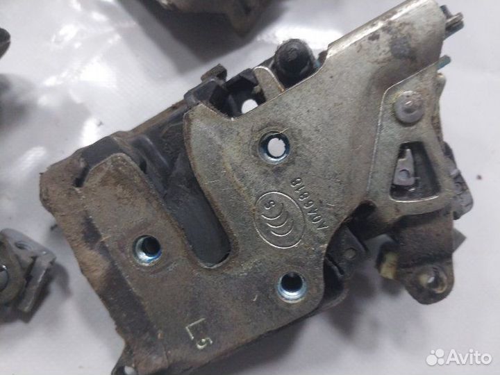 Замок двери Заз Сенс седан 1.5 A15SMS 2009