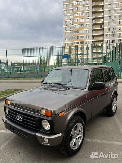 LADA 4x4 (Нива) 1.7 МТ, 2018, 100 000 км