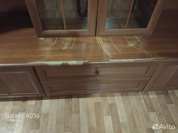 Продам шифоньер и сервант