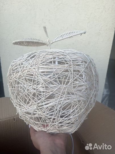 Лампа настольная