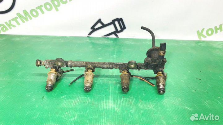 Топливная рейка Toyota Carina E седан 4AFE 1.6