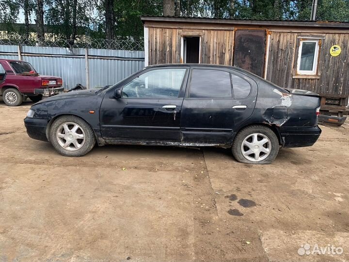 В разборе Nissan primera p11