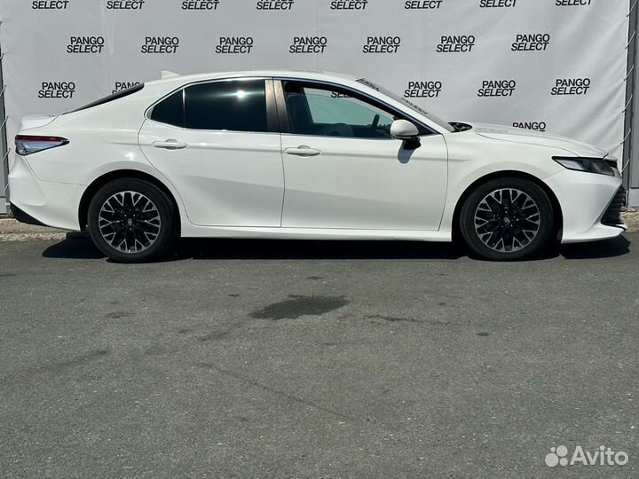 Toyota Camry 2.0 AT, 2018, 223 000 км