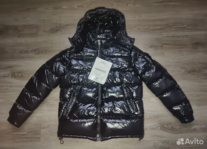 Пуховик moncler