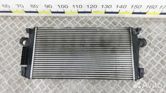 Радиатор интеркуллера opel astra J (93U32KC01)