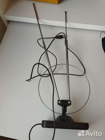 Антенна для тв комнатная