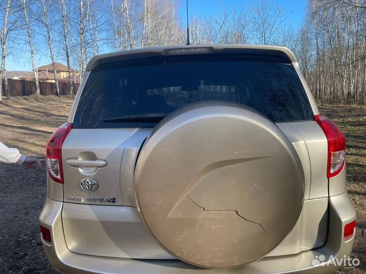 Toyota RAV4 2.0 AT, 2007, 202 000 км