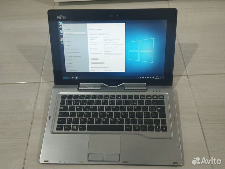 Fujitsu siemens stilistic Q702