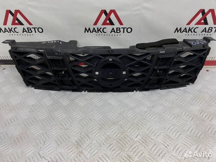 Б/У решетка радиатора передний Nissan X-Trail