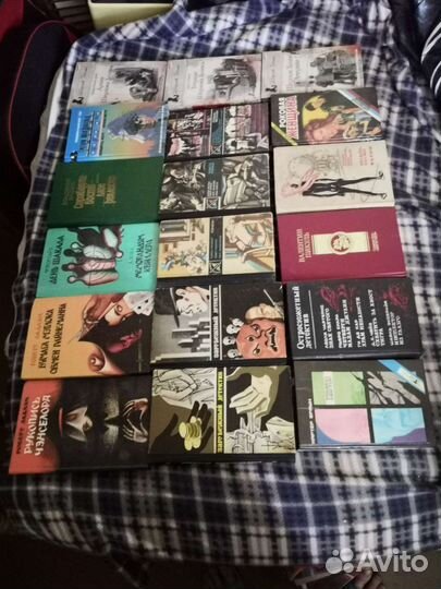 Детективы, Приключения