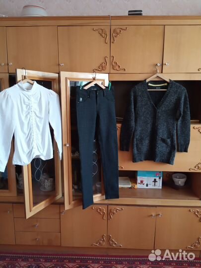 Бесплатно женские вещи пакетом 42-44