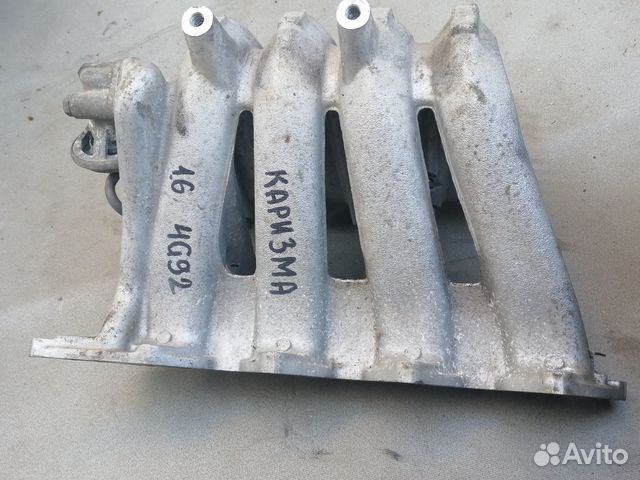 Коллектор впускной Mitsubishi Carisma (DA) 1999-03