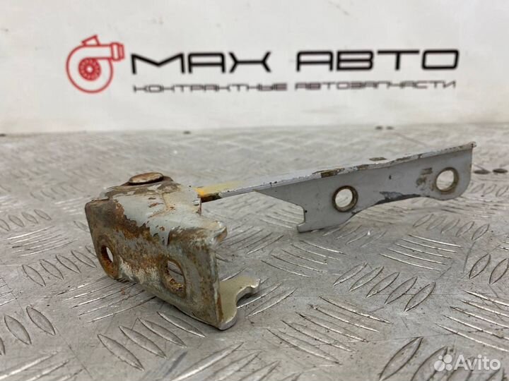 Б/У петля капота правый Hyundai Accent LC D3EA