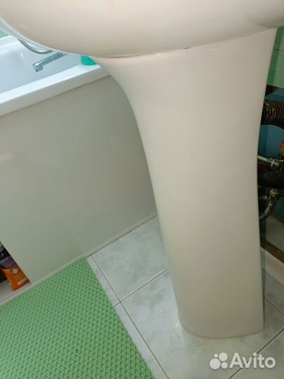 Раковина с пьедесталом бу