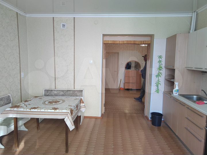 3-к. квартира, 103,8 м², 2/3 эт.