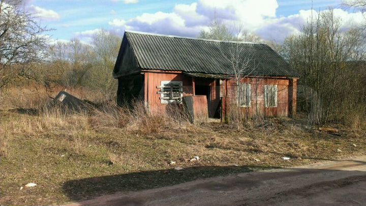 Дом 24 м² на участке 26 сот.