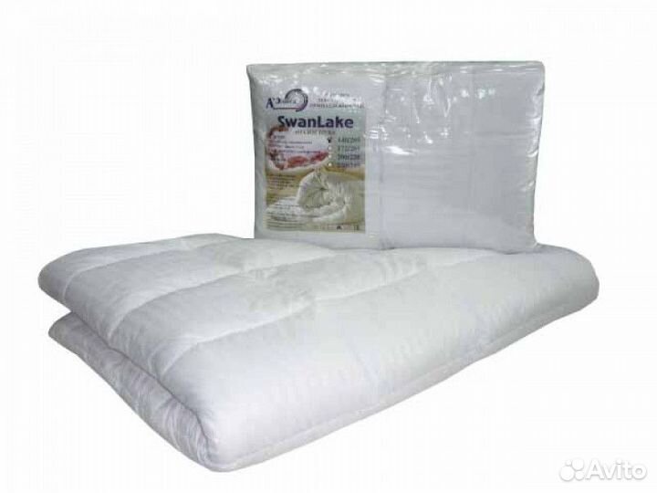 Набор постельных принадлежностей - одеяло подушка