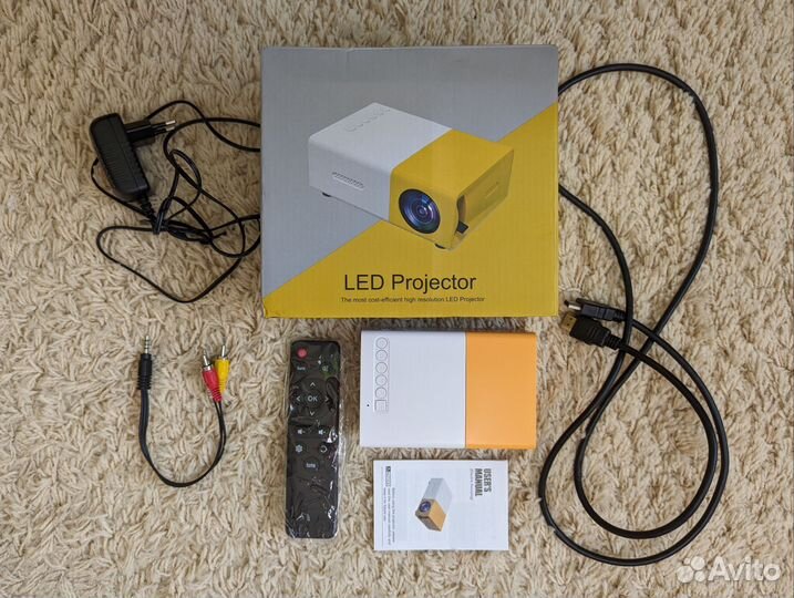 Проектор YG300