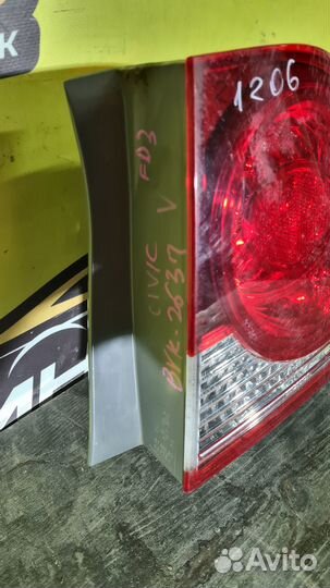 Задний фонарь Honda civic 4d