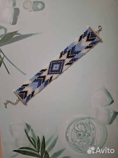 Браслет из чешского бисера 