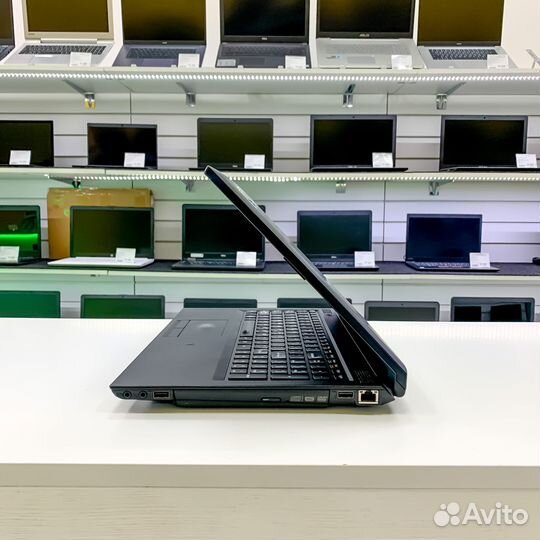 Ноутбук Lenovo I7/8RAM/SSD