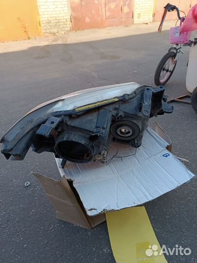 Фара левая на toyota camry v 50