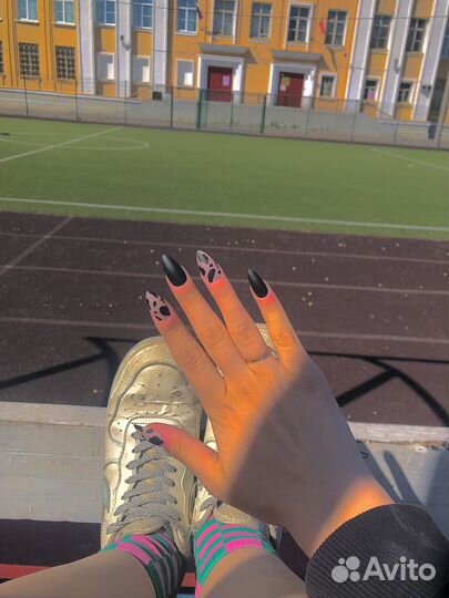 Маникюр на дому