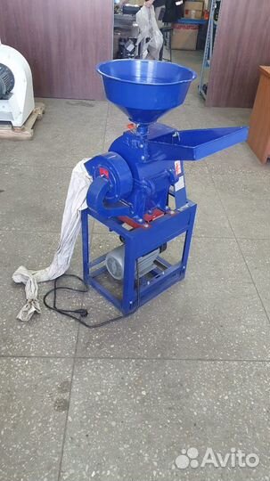 Зернодробилка молотковая