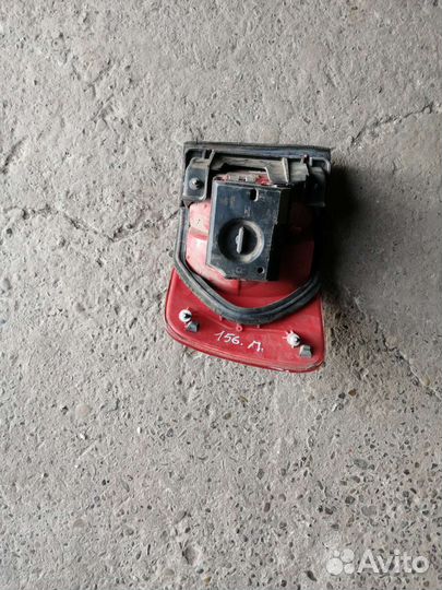 Фонарь правый Audi A6 C4 седан