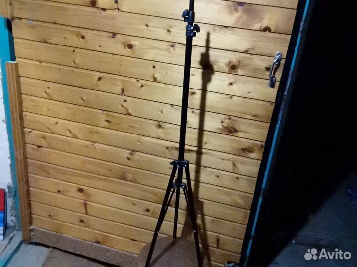 Штатив трипод-универсальный 68-210 см