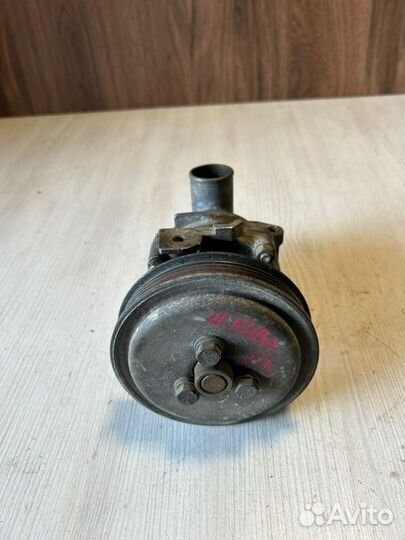 Помпа Chevrolet Niva