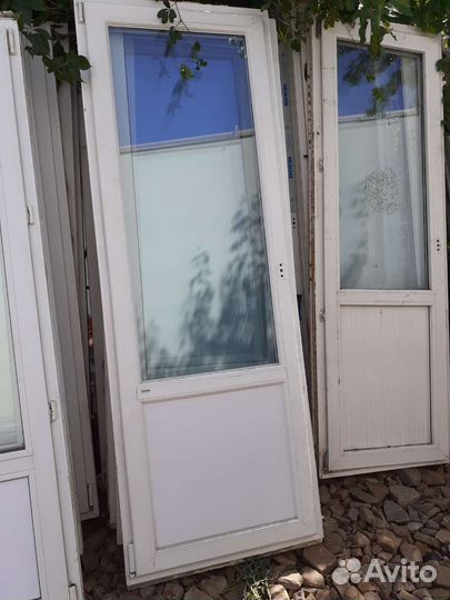 Двери б/у