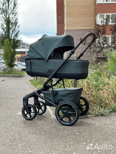 Коляска с рождения премиум Easywalker Jimmey green