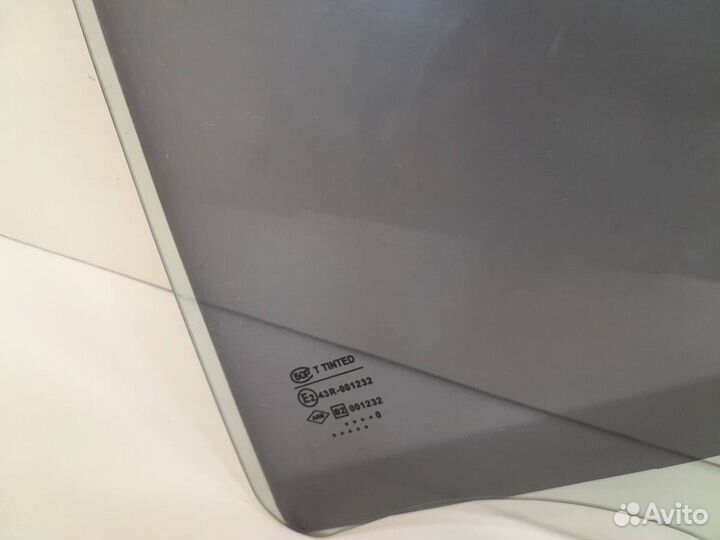 Стекло двери задней левой Renault Logan 1 2005-201